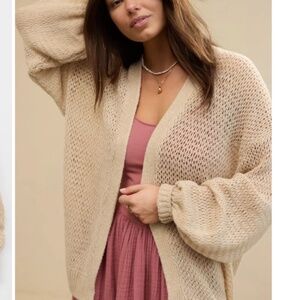 AERIE AE WOMENS SLOUCHY FIT OPEN FRONT KNIT CARDIGAN SIZE SMALL CREAM OATMEAL